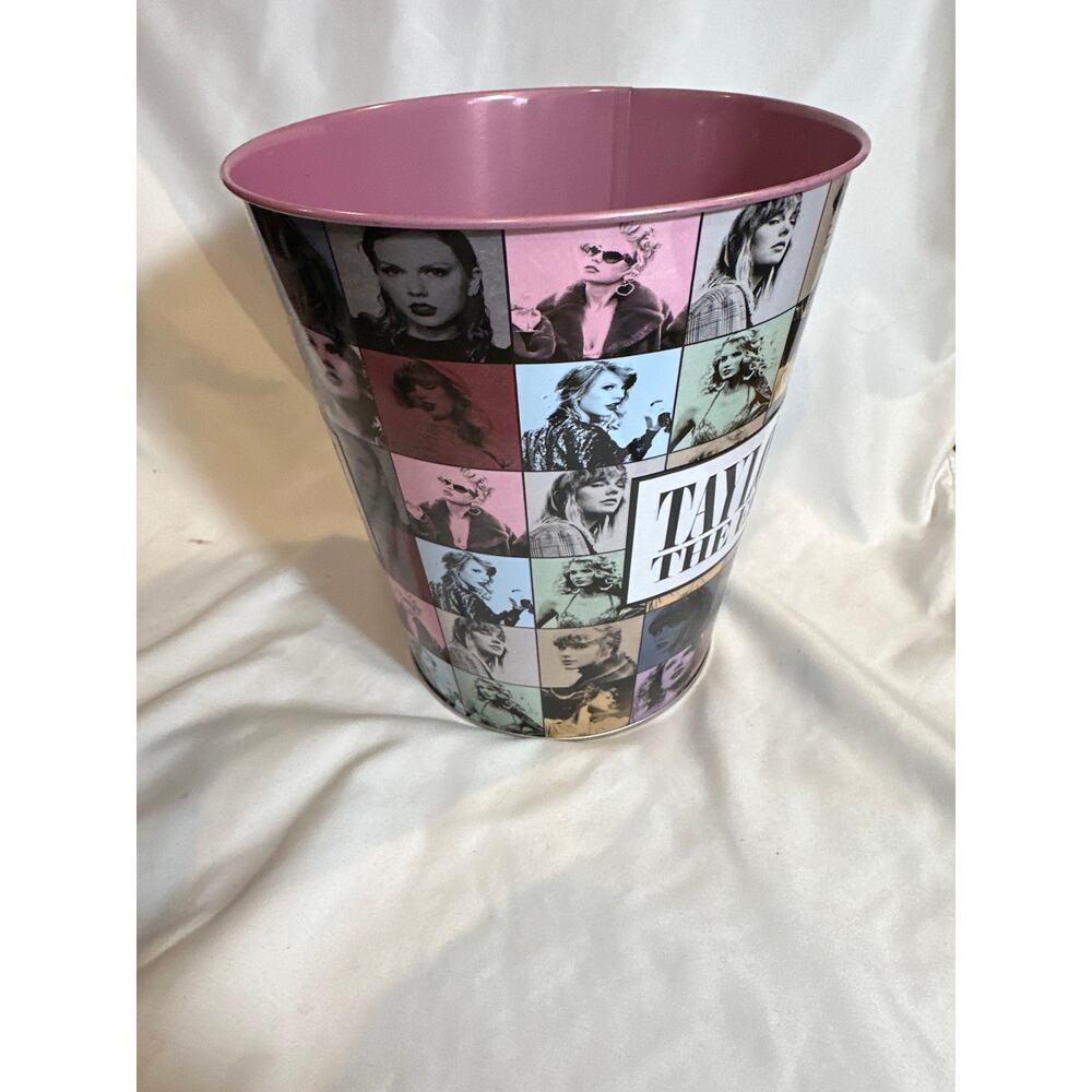 Taylor Swift Commemorative Metal Popcorn Tin - Picture 3 of 4